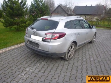 Купить Renault Megane, 1.6, 2010 года с пробегом, цена 103668 руб., id 13172