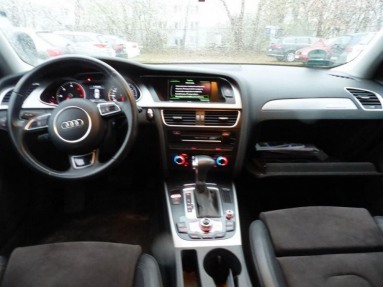Купить Audi A4, 2.0, 2013 года с пробегом, цена 886503 руб., id 13289