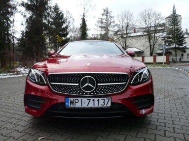 Купить Mercedes-Benz E-Klasse E 220 d 238, 2.0, 2017 года с пробегом, цена 4212309 руб., id 13300