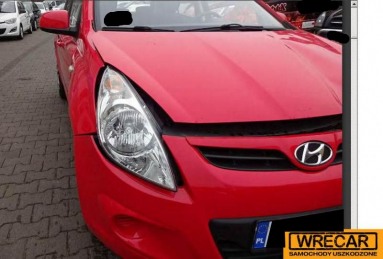 Купить Hyundai i20, 1.2, 2011 года с пробегом, цена 77785 руб., id 13340