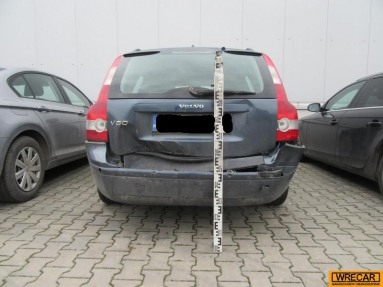 Купить Volvo V50, 1.6, 2006 года с пробегом, цена 3253 руб., id 13360