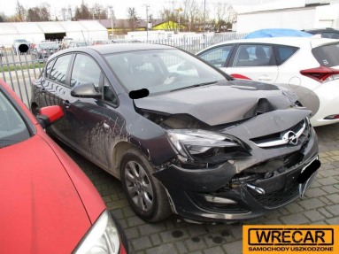 Купить Opel Astra, 1.7, 2014 года с пробегом, цена 199308 руб., id 13369
