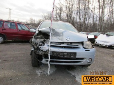 Купить Renault Thalia 1.4 RT, 1.4, 2001 года с пробегом, цена 0 руб., id 13380