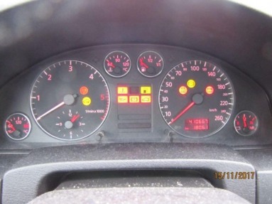 Купить Audi A6, 2.5, 1998 года с пробегом, цена 48581 руб., id 13425