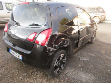 Купить Renault Twingo, 1.2, 2014 года с пробегом, цена 207612 руб., id 13441