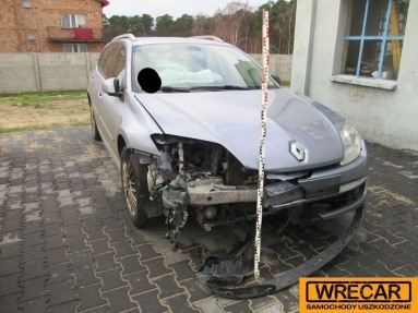 Купить Renault Laguna, 2.0, 2009 года с пробегом, цена 1592 руб., id 13445