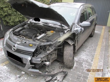 Купить Opel Astra, 1.7, 2005 года с пробегом, цена 25882 руб., id 13496
