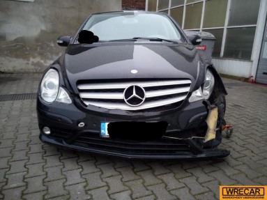Купить Mercedes-Benz R 63 AMG R 63 AMG, 6.2, 2007 года с пробегом, цена 59931 руб., id 13521