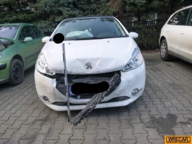 Купить Peugeot 208, 1.4, 2012 года с пробегом, цена 63183 руб., id 13566