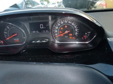 Купить Peugeot 208, 1.4, 2012 года с пробегом, цена 63183 руб., id 13566