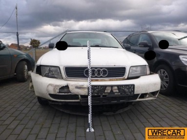Купить Audi A4, 1.9, 1995 года с пробегом, цена 6436 руб., id 13578