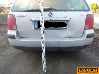 Купить Volkswagen Passat, 1.9, 1998 года с пробегом, цена 1592 руб., id 13579