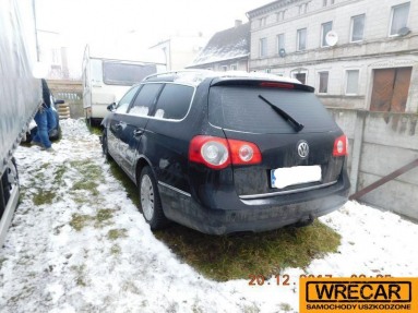 Купить Volkswagen Passat, 2.0, 2007 года с пробегом, цена 3253 руб., id 13647
