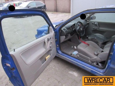 Купить Volkswagen Polo, 1.0, 2001 года с пробегом, цена 0 руб., id 13669