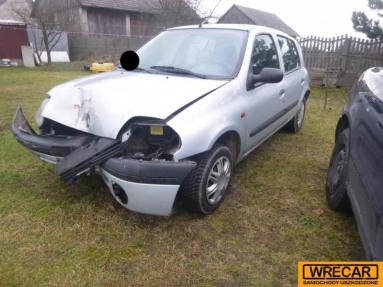 Купить Renault Clio, 1.1, 1998 года с пробегом, цена 3253 руб., id 13678
