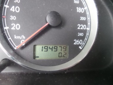 Купить Volkswagen Passat, 1.9, 2001 года с пробегом, цена 8097 руб., id 13742