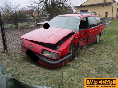 Купить Volkswagen Passat, 1.8, 1992 года с пробегом, цена 0 руб., id 13771