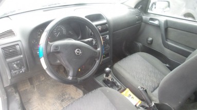 Купить Opel Astra, 1.6, 2002 года с пробегом, цена 1592 руб., id 13821