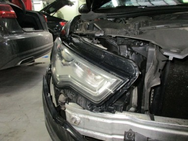 Купить Audi A6, 2.0, 2012 года с пробегом, цена 9689 руб., id 13831