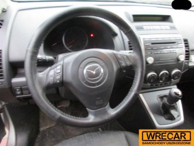 Купить Mazda 5, 2.0, 2008 года с пробегом, цена 3183 руб., id 13837