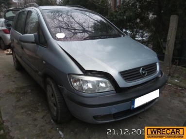 Купить Opel Zafira, 2.0, 2001 года с пробегом, цена 9689 руб., id 13955