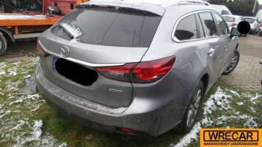 Купить Mazda 6, 2.2, 2014 года с пробегом, цена 283598 руб., id 13970