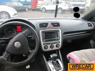 Купить Volkswagen Eos, 2.0, 2008 года с пробегом, цена 3183 руб., id 14019