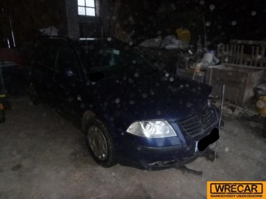 Купить Volkswagen Passat, 1.9, 2001 года с пробегом, цена 1592 руб., id 14049