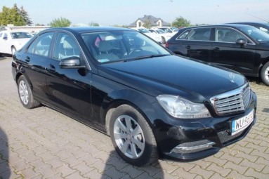 Купить Mercedes-Benz C-Klasse C 220 CDI BlueEff. Classic, 2.1, 2013 года с пробегом, цена 784427 руб., id 14074