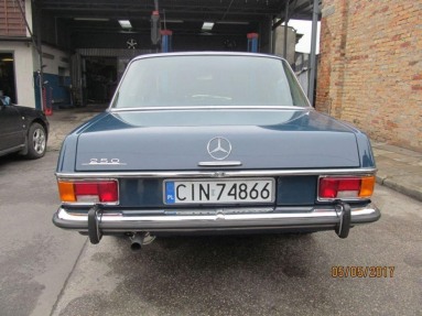 Купить Mercedes-Benz W114 W 114.011 250, 2.5, 1972 года с пробегом, цена 972455 руб., id 14078