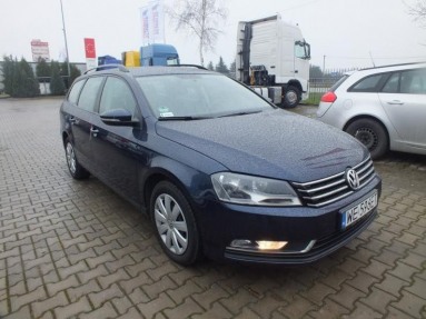 Купить Volkswagen Passat, 2.0, 2012 года с пробегом, цена 520206 руб., id 14103