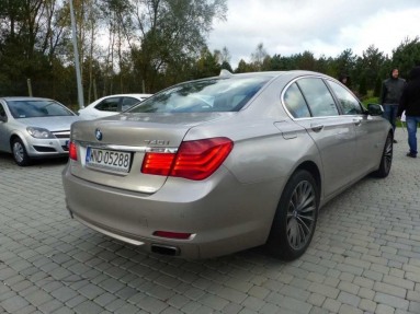 Купить BMW 7er 740i FO1/FO2, 3.0, 2009 года с пробегом, цена 1222004 руб., id 14115
