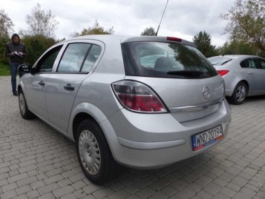 Купить Opel Astra, 1.7, 2011 года с пробегом, цена 272249 руб., id 14139