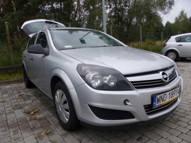 Купить Opel Astra, 1.7, 2011 года с пробегом, цена 215501 руб., id 14151