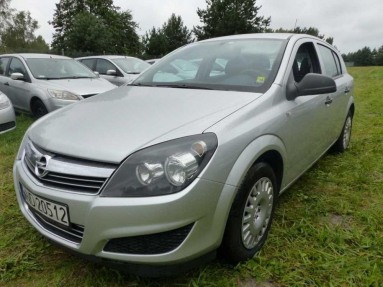 Купить Opel Astra, 1.7, 2011 года с пробегом, цена 226851 руб., id 14154