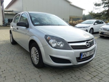 Купить Opel Astra, 1.7, 2011 года с пробегом, цена 270657 руб., id 14156