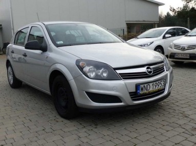Купить Opel Astra, 1.7, 2011 года с пробегом, цена 299792 руб., id 14158