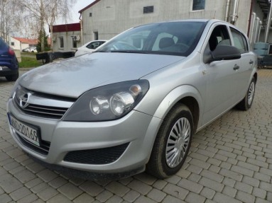 Купить Opel Astra, 1.7, 2011 года с пробегом, цена 230103 руб., id 14161