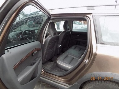 Купить Volvo XC70 D4 AWD Summum aut, 2.4, 2014 года с пробегом, цена 2009684 руб., id 14168