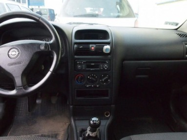 Купить Opel Astra, 1.7, 2005 года с пробегом, цена 64775 руб., id 14173