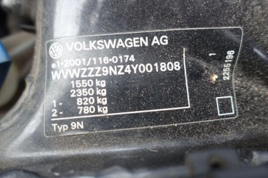Купить Volkswagen Polo, 1.2, 2004 года с пробегом, цена 118270 руб., id 14176