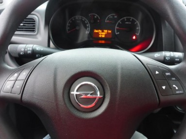 Купить Opel Combo, 1.2, 2015 года с пробегом, цена 628788 руб., id 14182