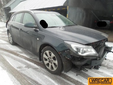 Купить Opel Insignia, 2.0, 2015 года с пробегом, цена 343598 руб., id 14249