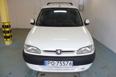 Купить Peugeot Partner, 1.4, 2001 года с пробегом, цена 72872 руб., id 14310
