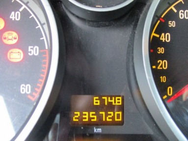 Купить Opel Zafira, 1.9, 2006 года с пробегом, цена 1592 руб., id 14391