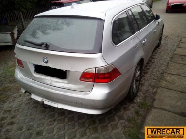 Купить BMW 525 525 Touring Diesel DPF, 2.5, 2006 года с пробегом, цена 3183 руб., id 14436