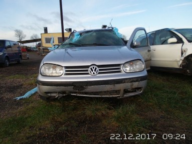 Купить Volkswagen Golf, 1.9, 2001 года с пробегом, цена 1592 руб., id 14439