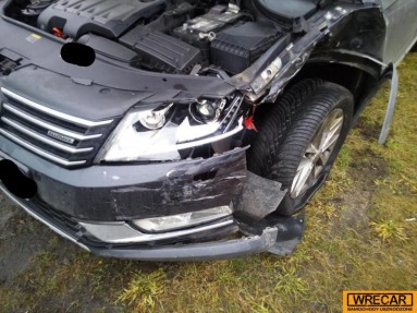 Купить Volkswagen Passat, 2.0, 2012 года с пробегом, цена 24291 руб., id 14470