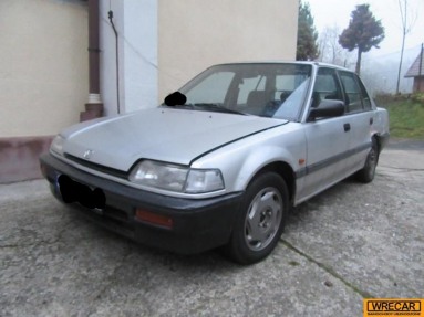 Купить Honda Civic, 1.6, 1989 года с пробегом, цена 4844 руб., id 14482