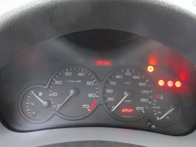 Купить Peugeot 206, 1.4, 2000 года с пробегом, цена 4844 руб., id 14499